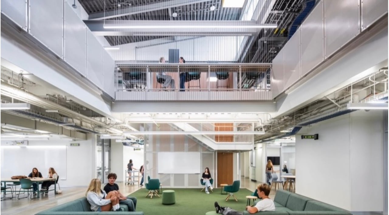 Neighborhood Highlight: Malibu High School  