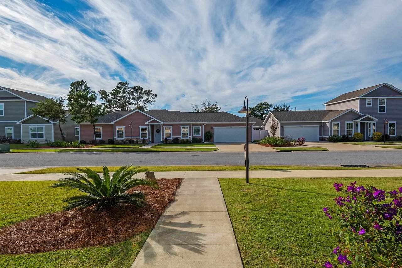 215 Wiregrass Lane