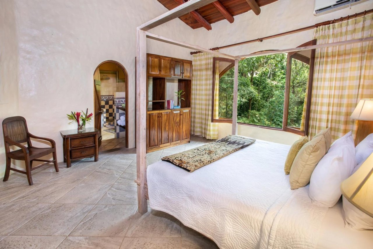 Multi Pool Luxury Estate, Manuel Antonio, Puntarenas