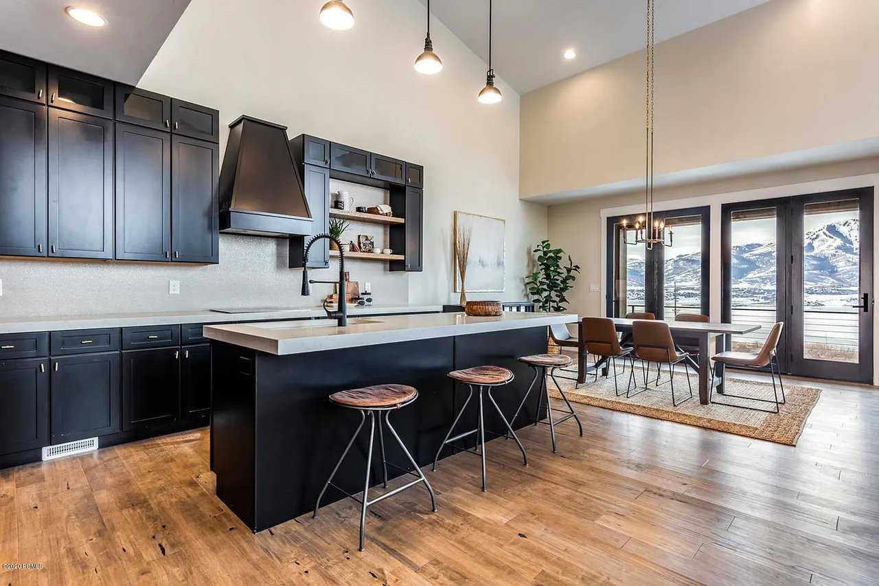 377 E Overlook Loop LOT 20