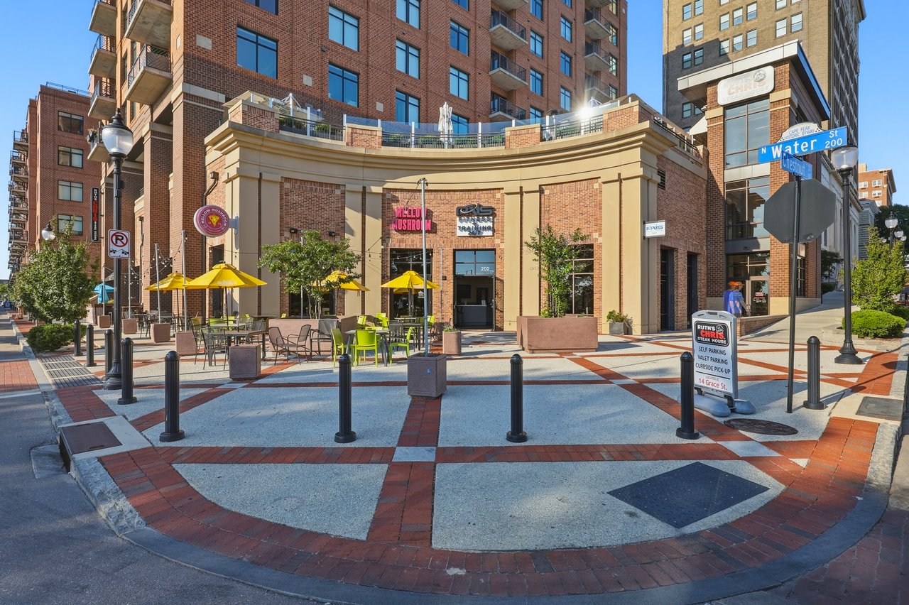 The Overlook at River Place