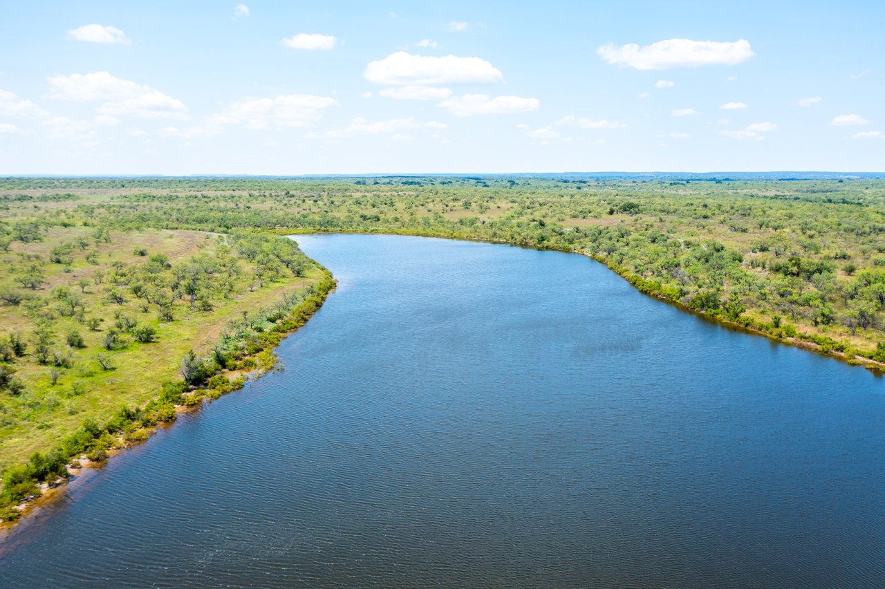 2087 +/- Acres Coleman County