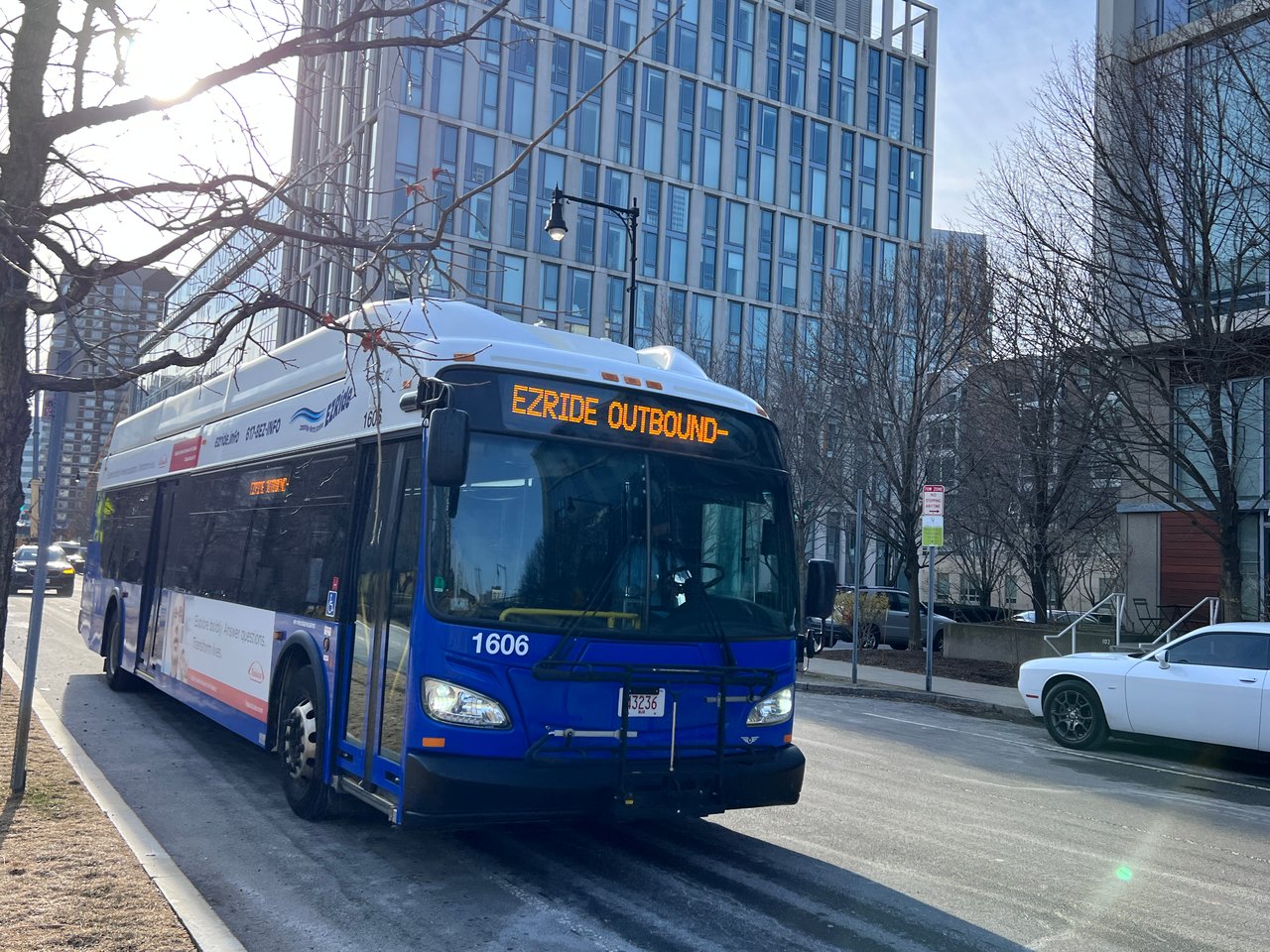 2 Earhart Street, Unit 904