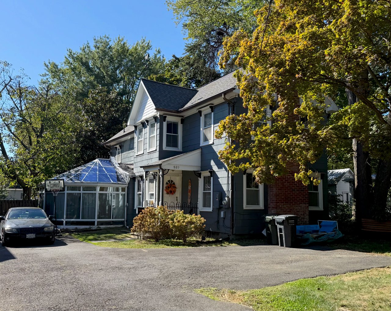 539 Great Falls Street