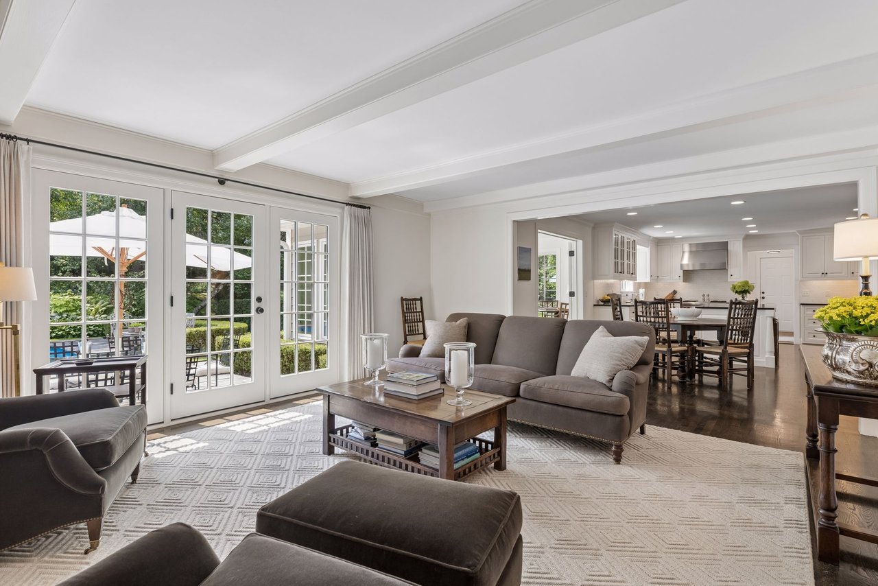 235 Hollander Road, Wayzata