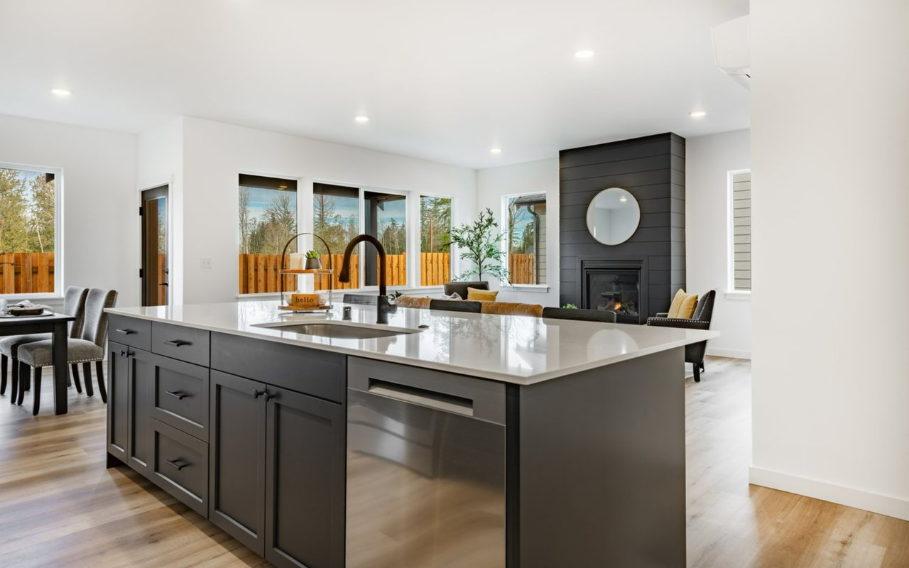 Navigating the Boston Real Estate Market This Summer