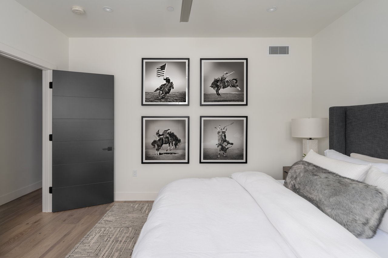 22856 Two Rivers Road