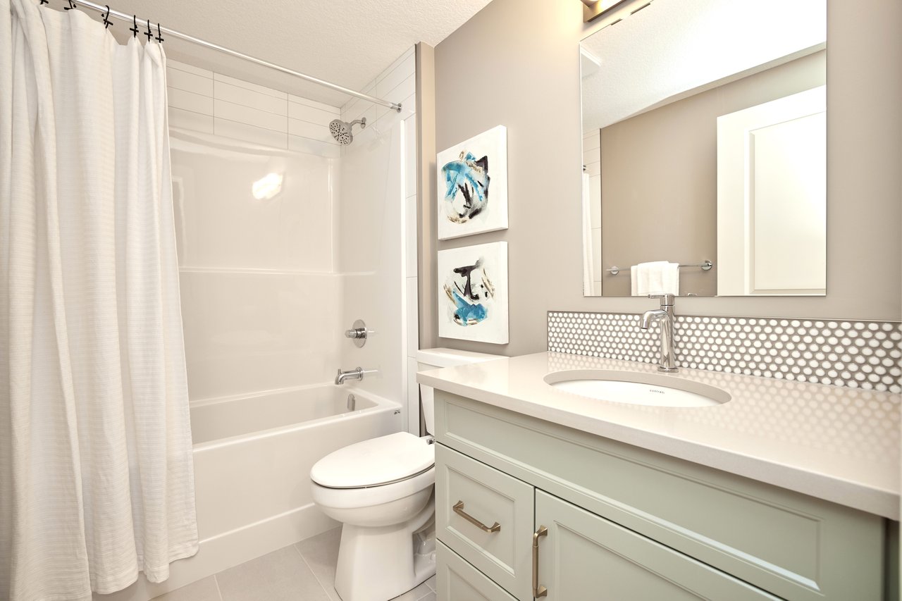 164 Juniper Ridge Crescent