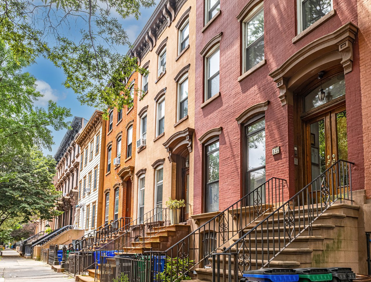 The Parviz Team at Compass specializes in Bedford-Stuyvesant real estate, including brownstones, townhouses, multifamily properties, mixed use buildings, and investment properties throughout Brooklyn.