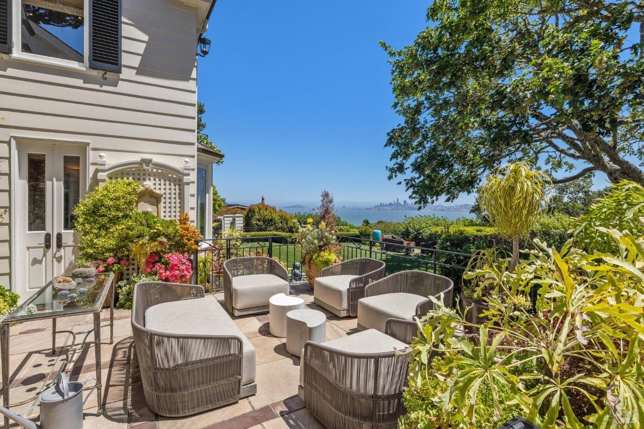 615 Sausalito Blvd