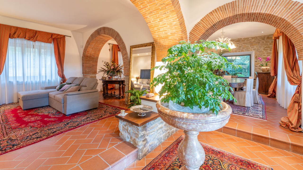 VILLA CORTESE  