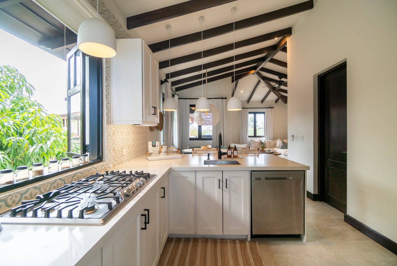 18 Calle La Ronda | Where Everyday Feels Like a Holiday