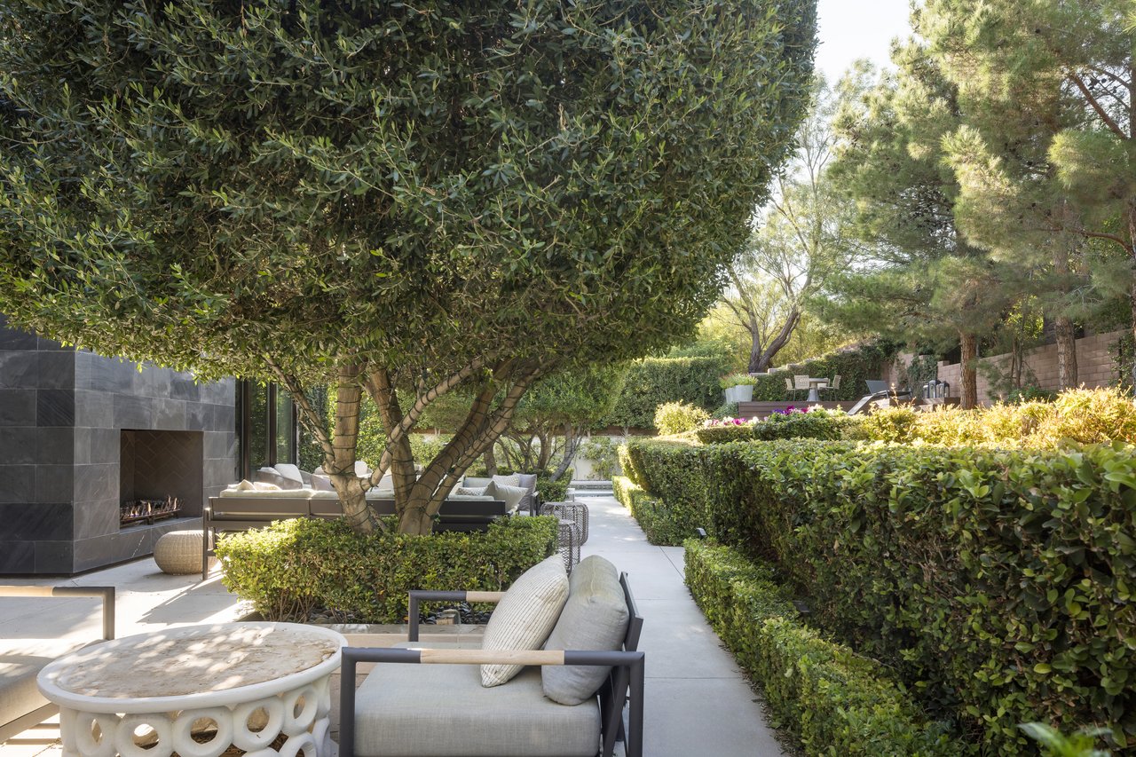 56 Wildwing Ct, Las Vegas, NV 89135