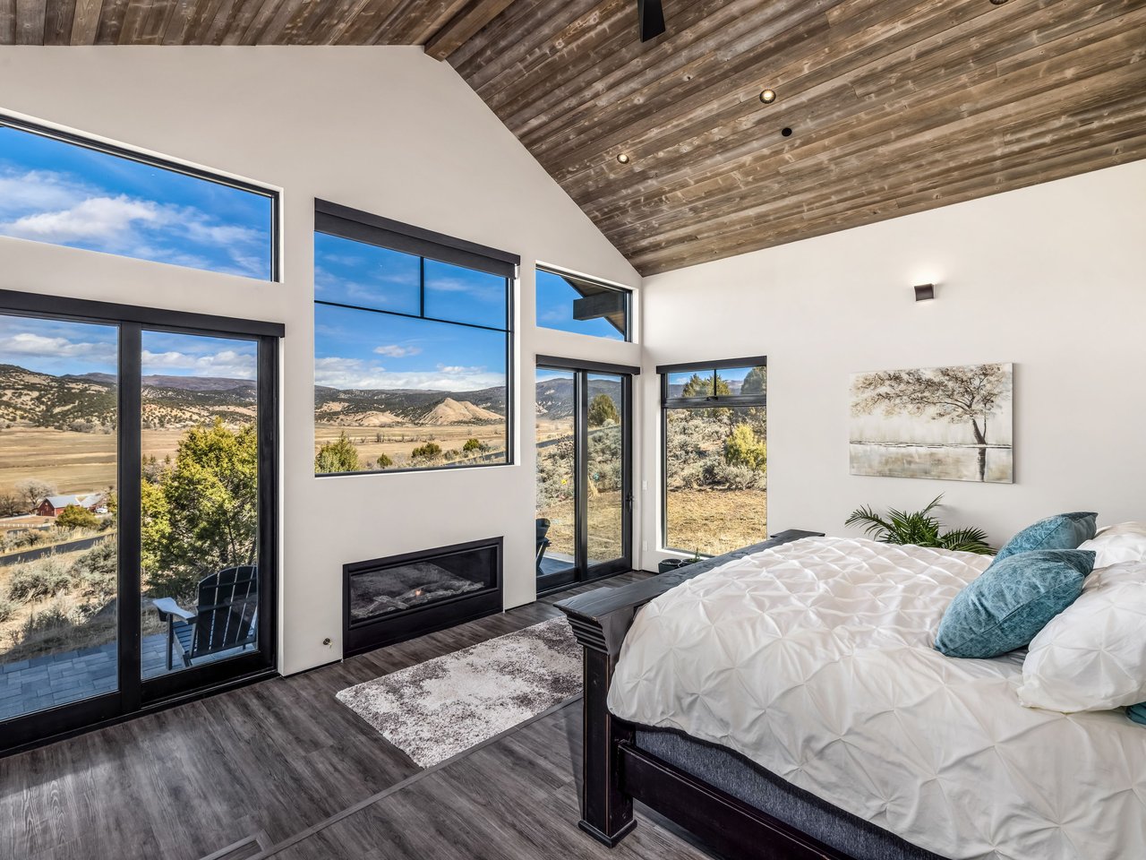 891 E Haystacker Drive