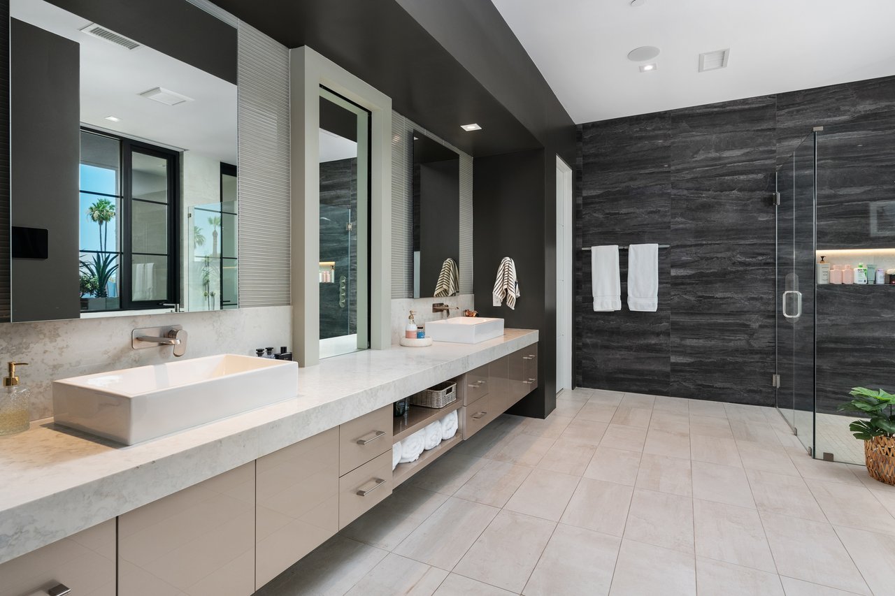 Luxury modern townhomes in Old Town Scottsdale, Arizona