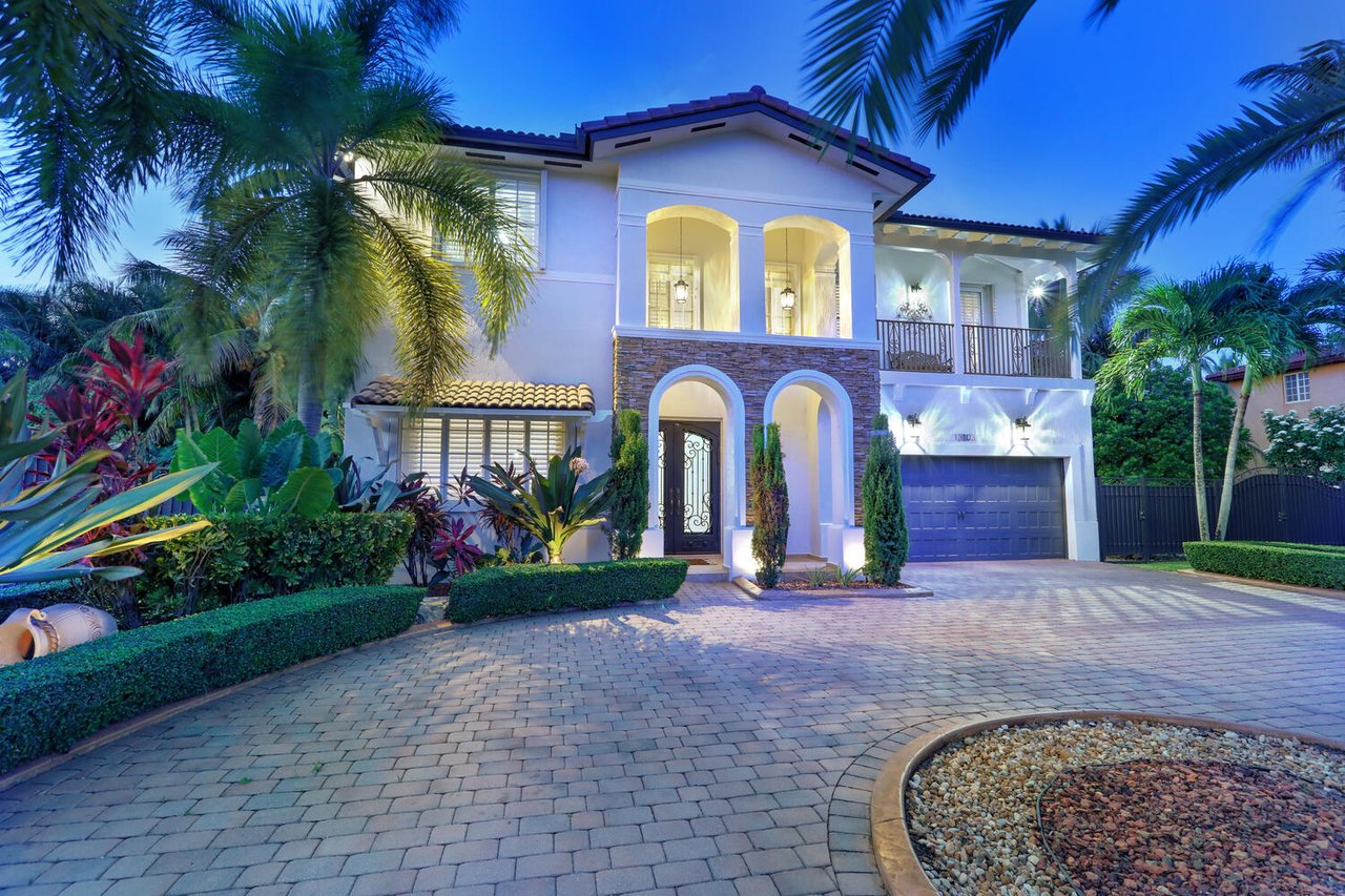 Luxurious Mediterranean Style Pool Home