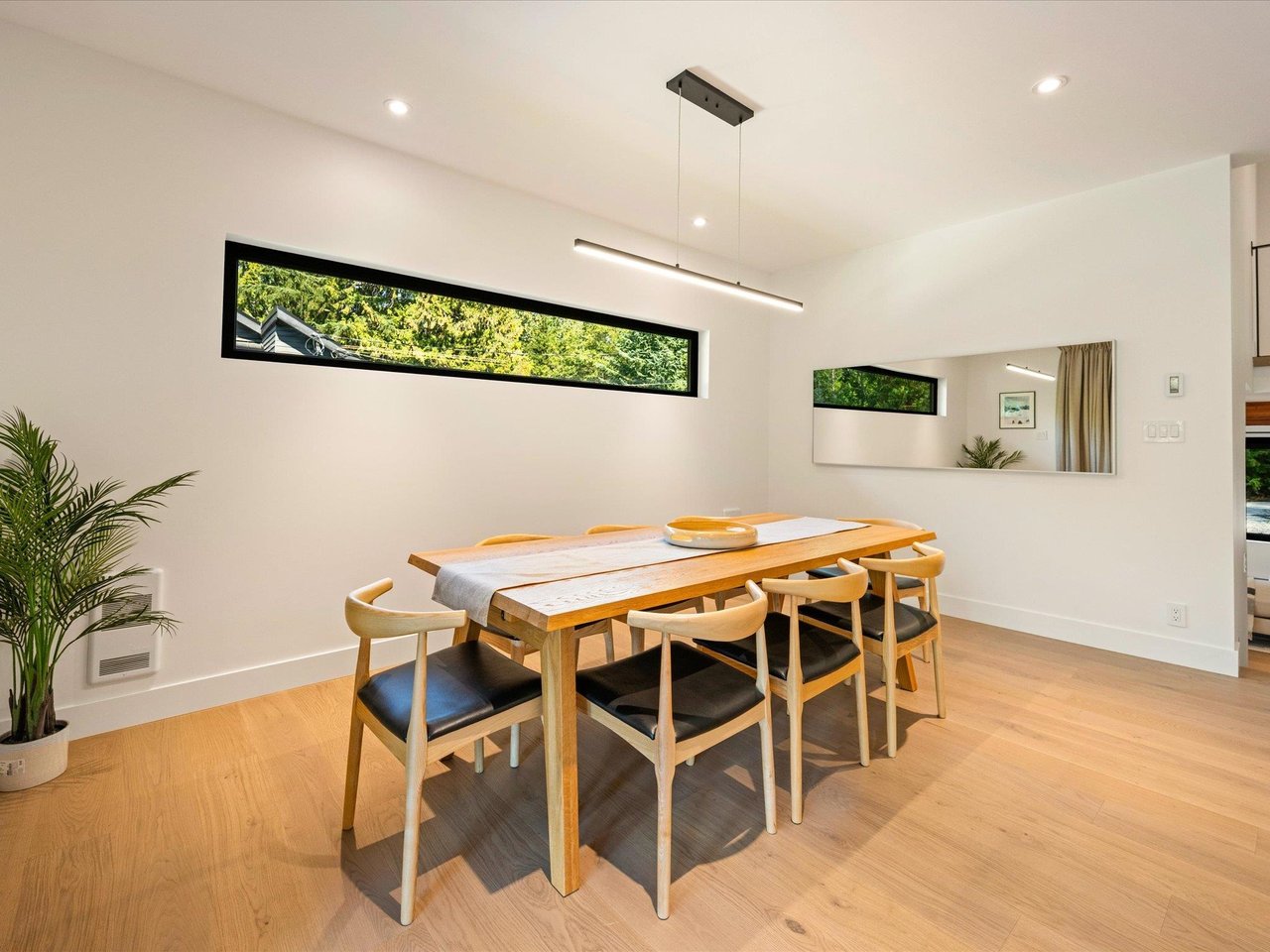 3005 Brio Entrance