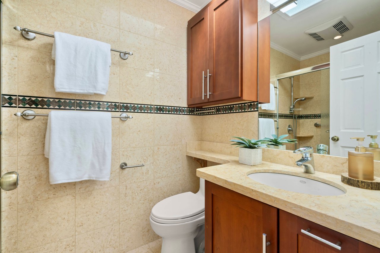 135 Karen Ct