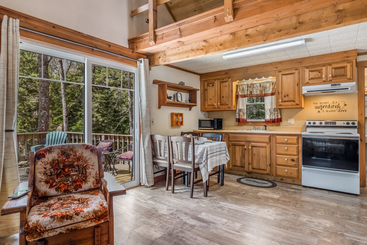 76 Cottage Shore Drive Holden, ME 04429-7003