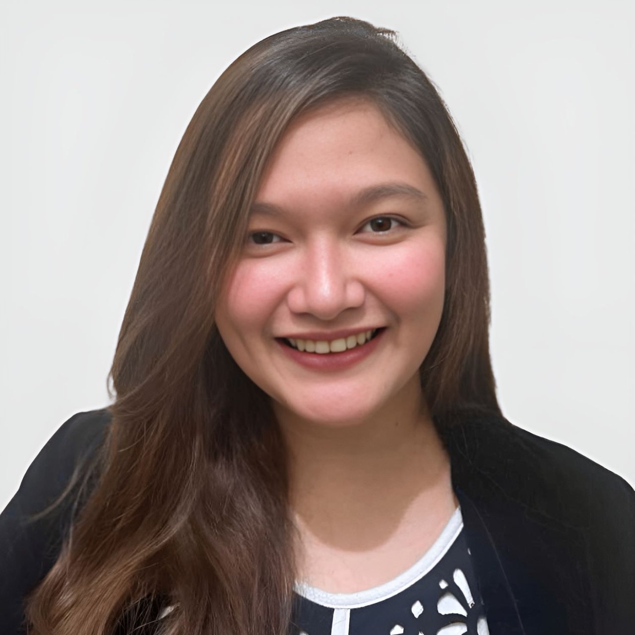 Marnelli Baclao San Francisco, CA Real Estate Agent Headshot