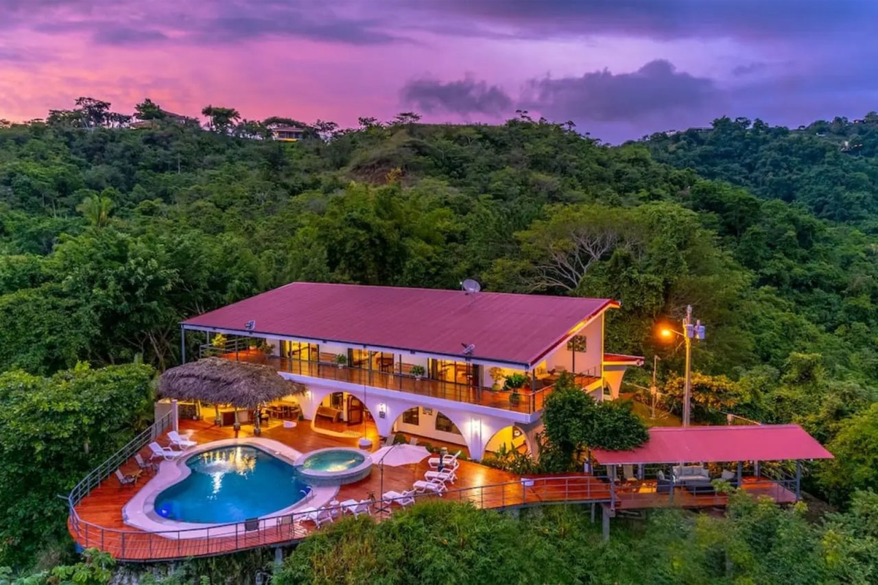 Oceanview Income Villa Estate, Jaco, Puntarenas