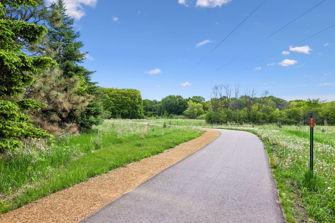 2888 Deer Hill Road, Medina