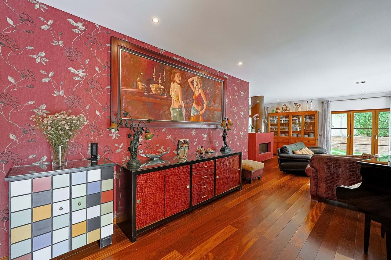 Trophy 5+2 Bedrooms Villa in Gandarinha,  Cascais’ Crown Jewel of Discrete Luxury and Sustainability