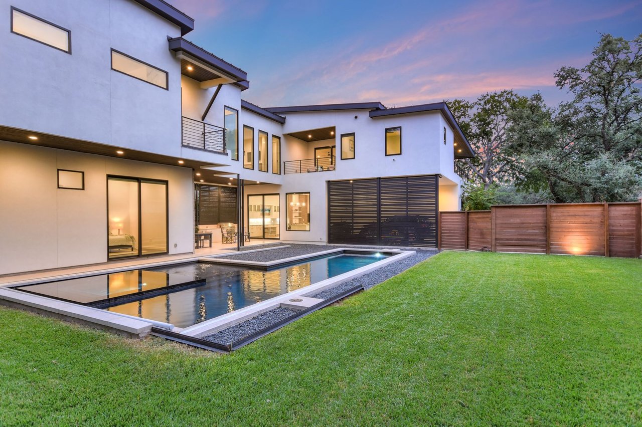 Reveille Modern