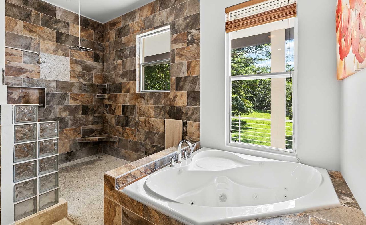 Private Luxury Estate Near Los Sueños Resort & Marina -La Estancia 