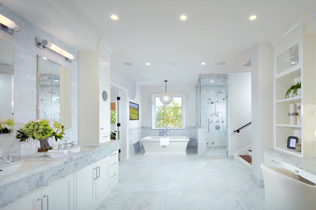 2 Royal Saint George Road