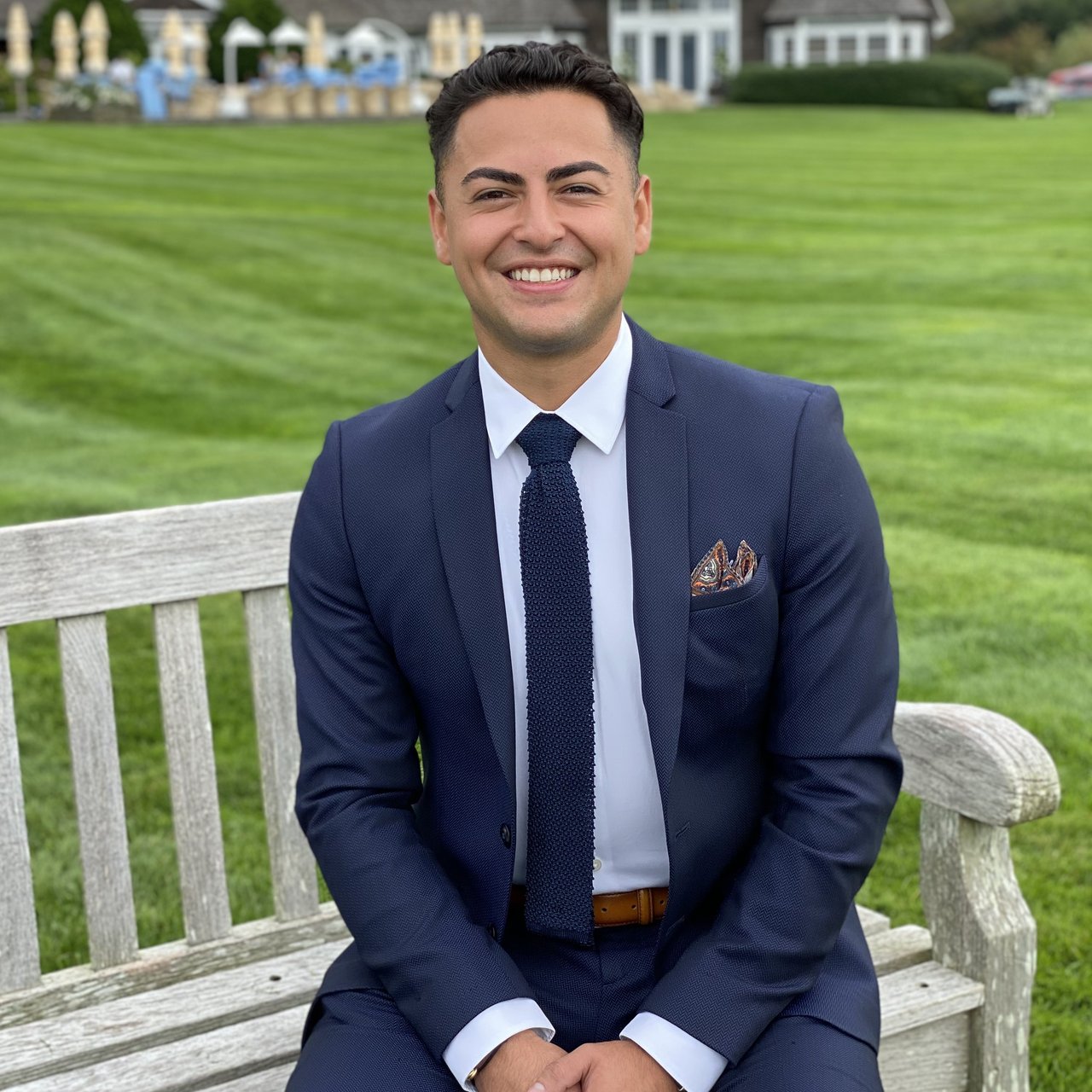 Giovanni Calderon Setauket- East Setauket, NY Real Estate Agent Headshot