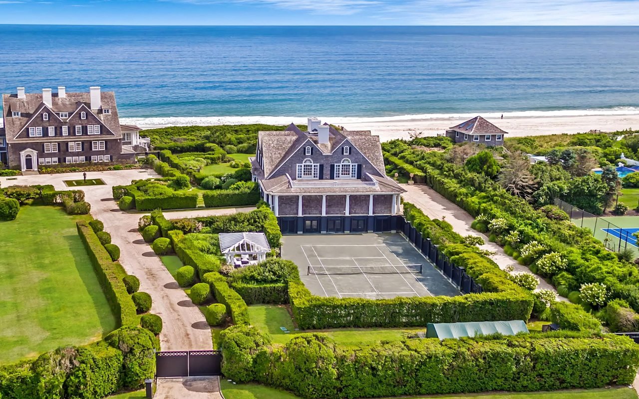 Waterfront Wonders: The Allure of Southampton's Luxury Coastal Homes