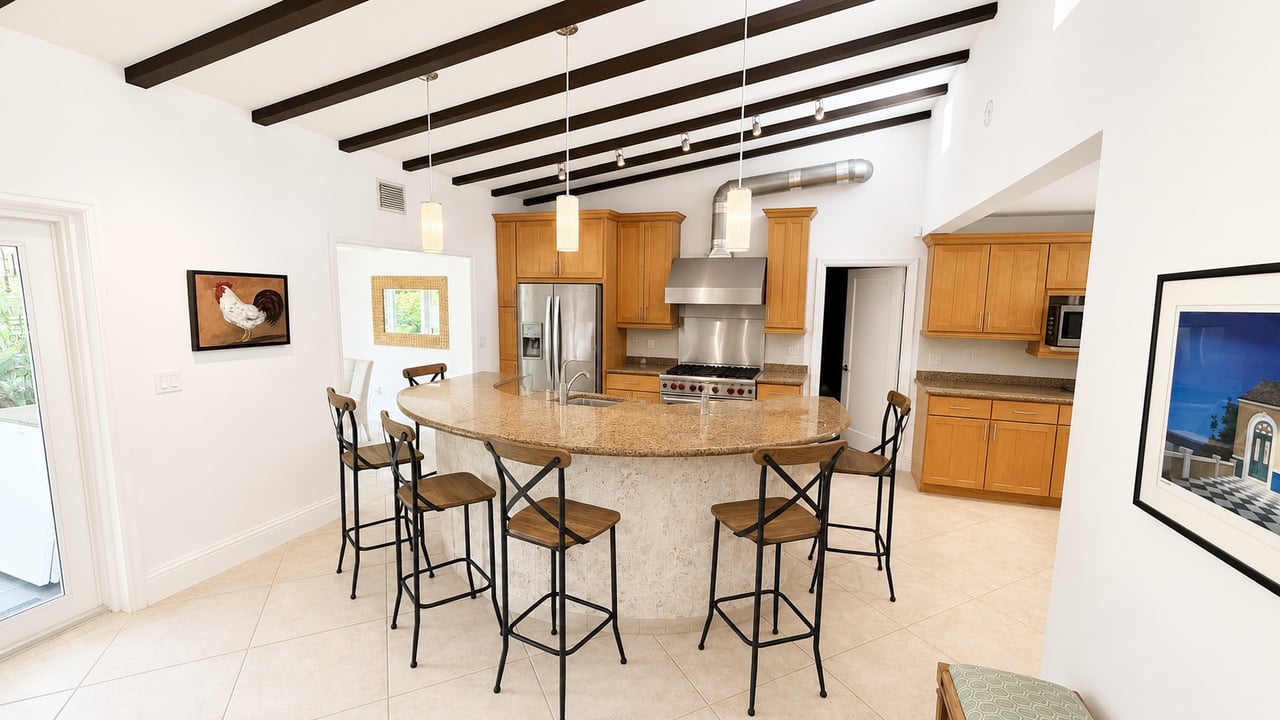 Build Your Dream Estate in Glenvar Heights