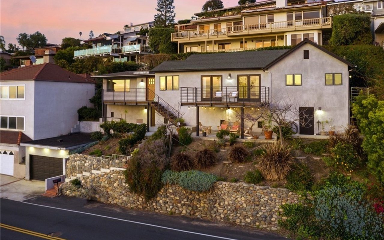 1030 Temple Hills Drive For Sale In Laguna Beach