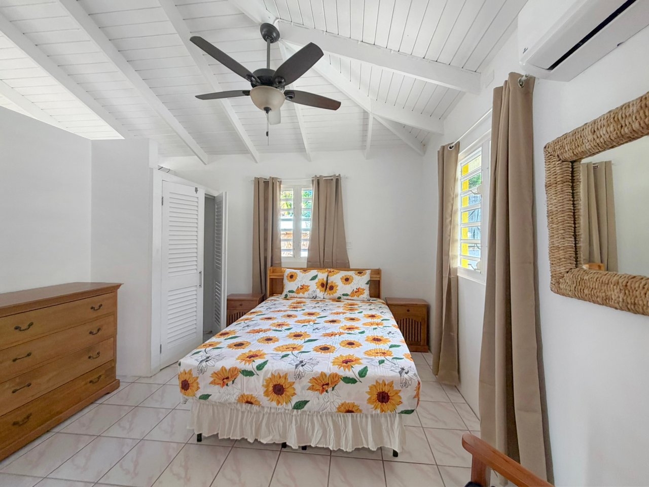 1153 Josiah's Bay 1 Bedroom Home 