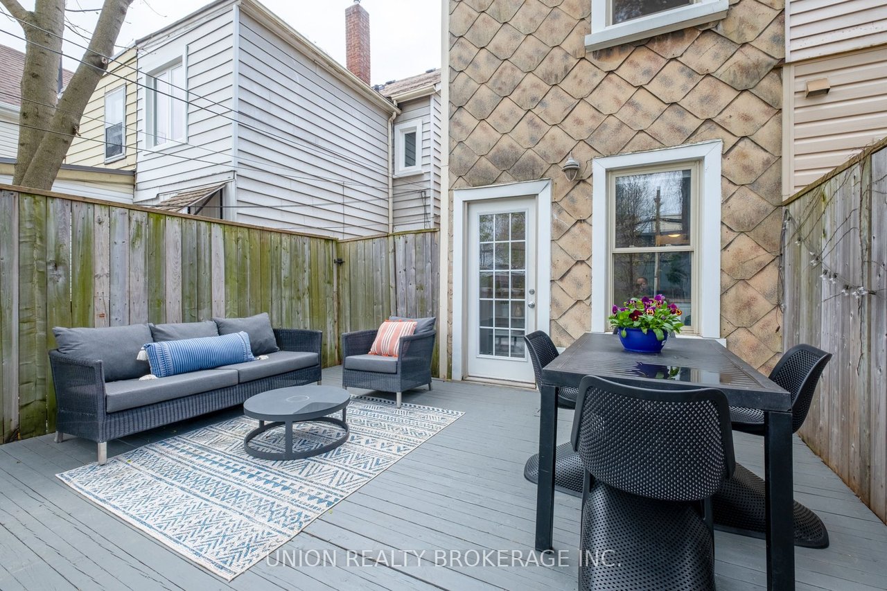 297 Pape Ave