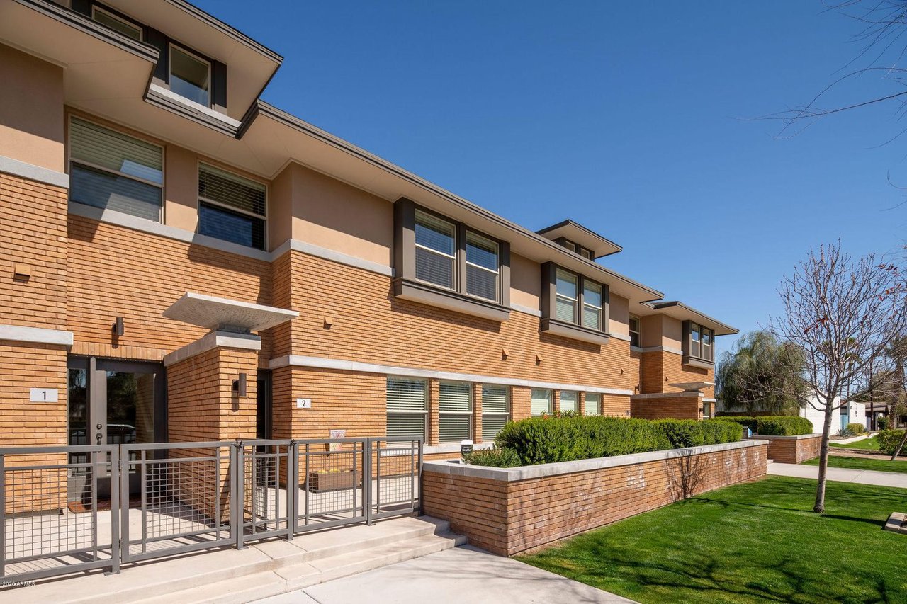 1400 E Bethany Home Rd #2