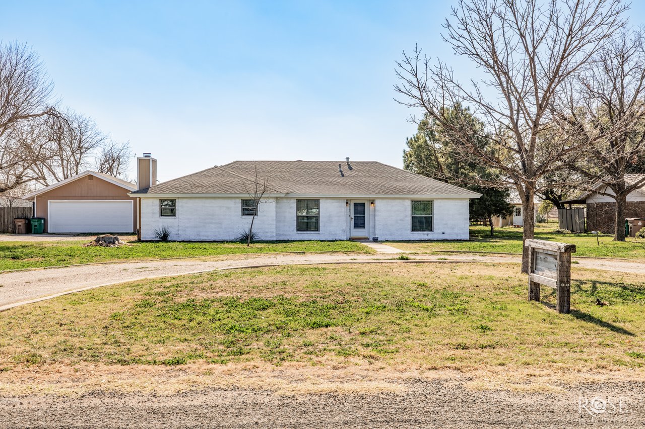 2733 Janie Ln