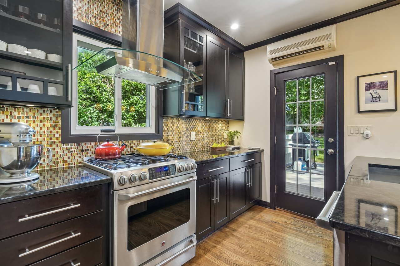 2 Kendall Avenue