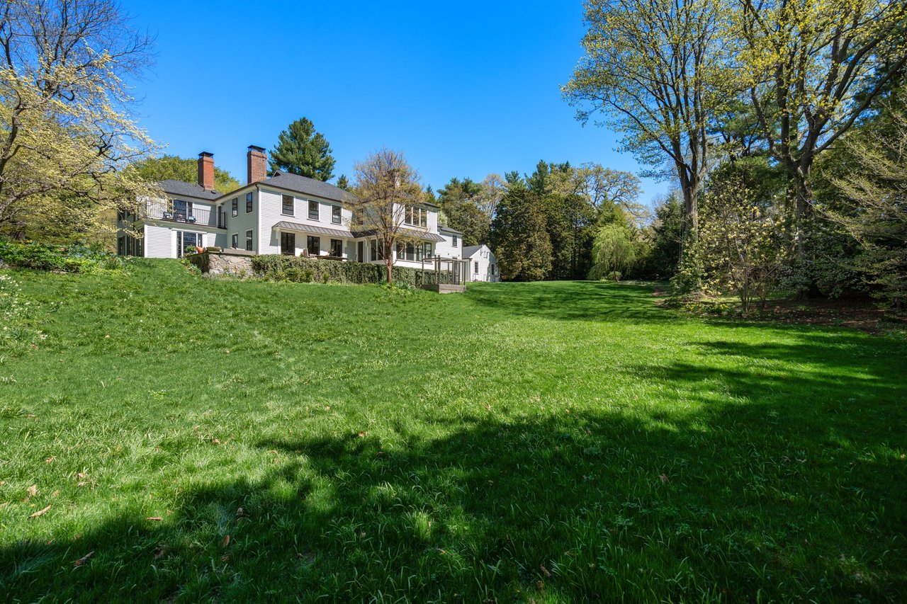 Renovated Georgian Colonial 