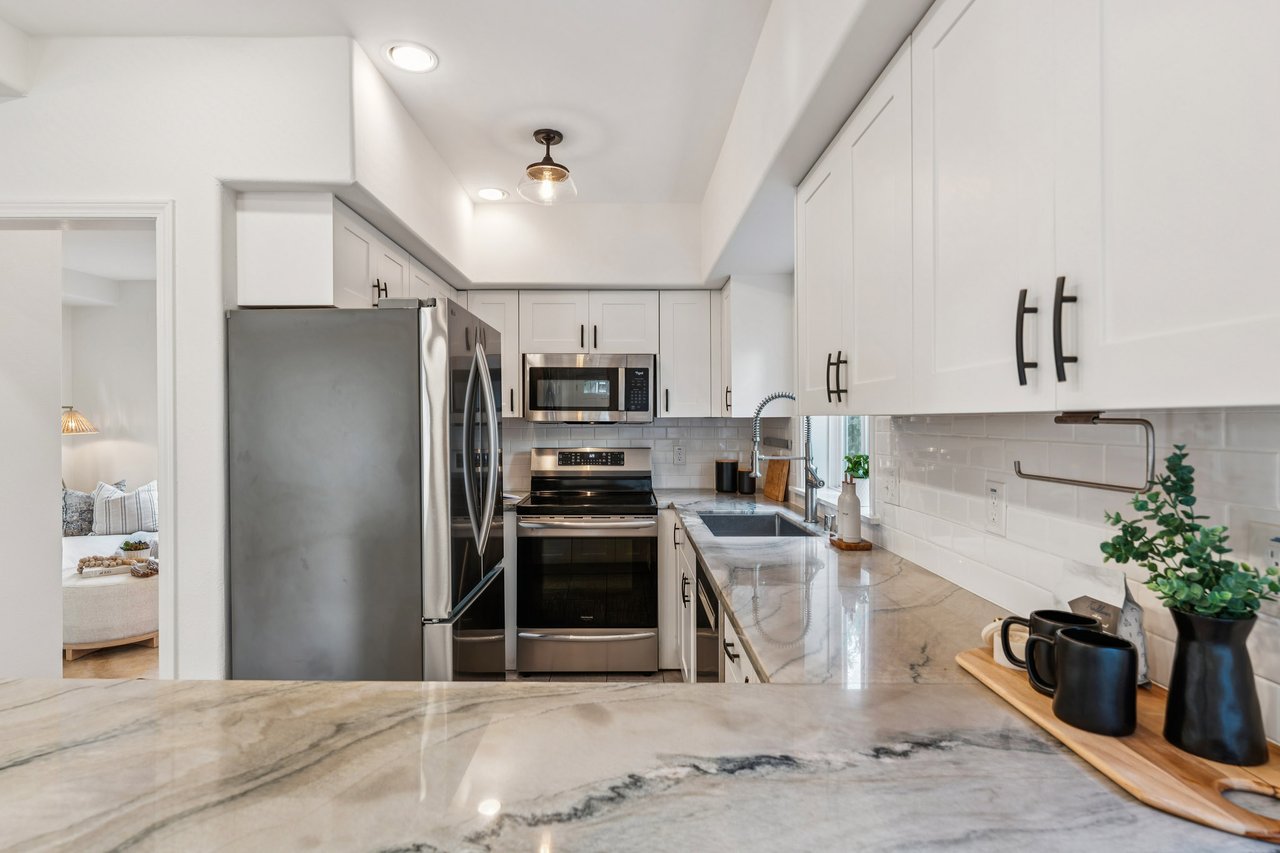 688 57th St, Oakland, CA