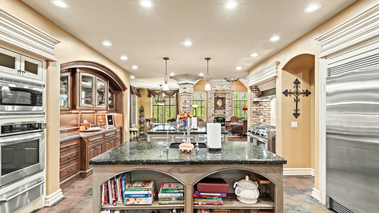 Listing of the Week - Gated Saratoga Farms in Edmond, Oklahoma - Wyatt Poindexter - The Agency Oklahoma 