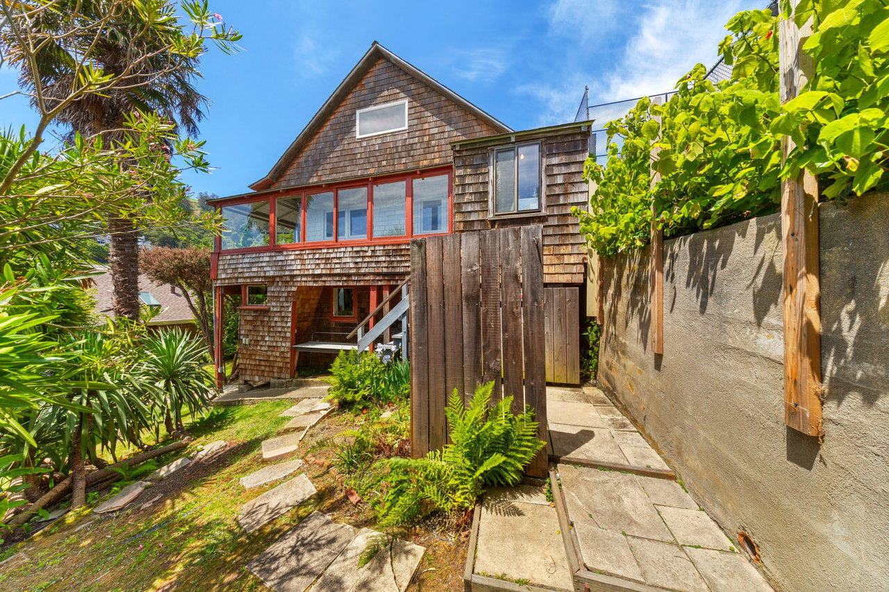 Sausalito Gem with San Francisco Views