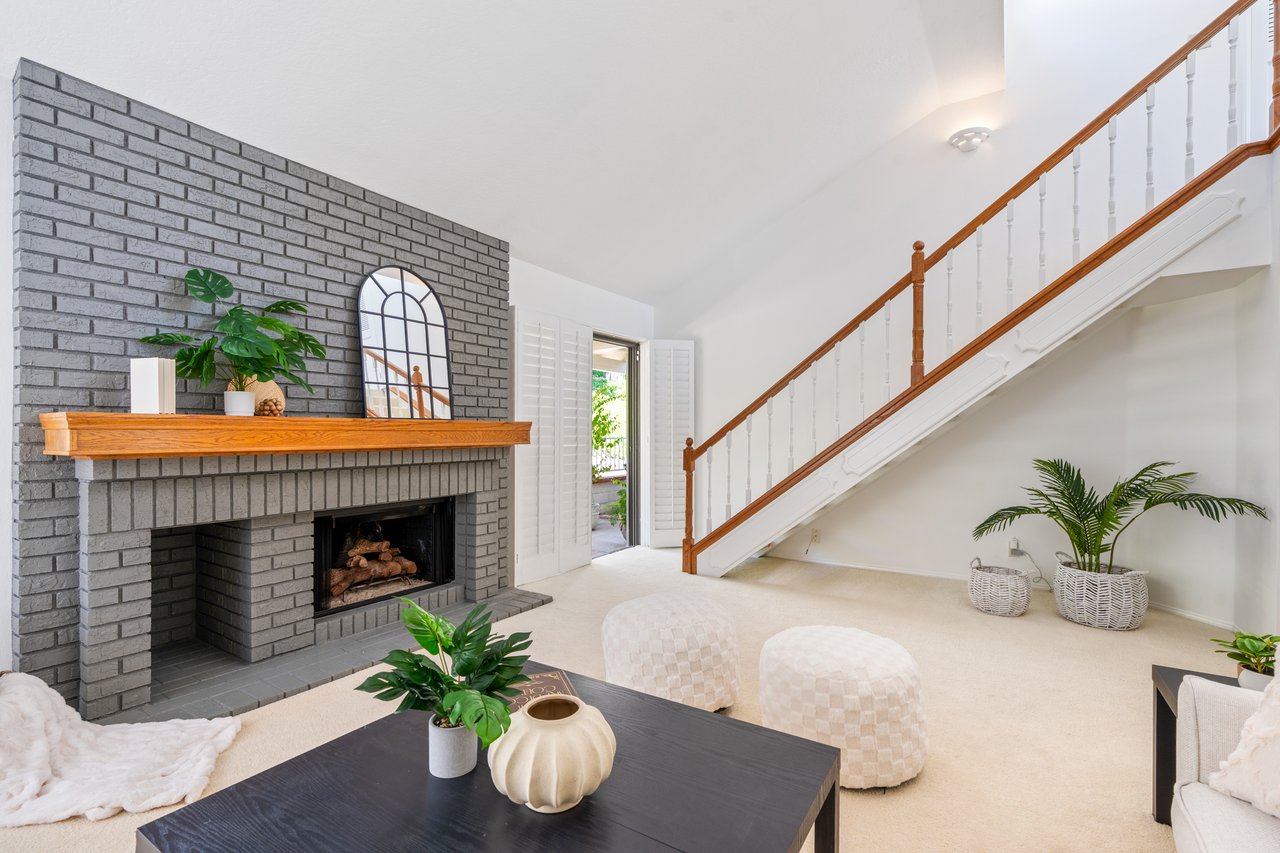 28385 Borgona, Mission Viejo 92692	