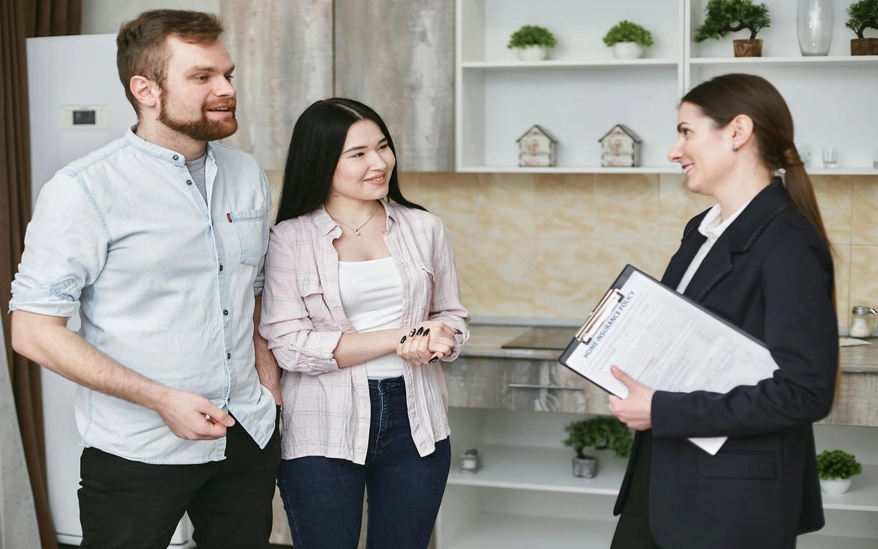 Don't Forget to Ask These Questions During A Virtual Home Tour
