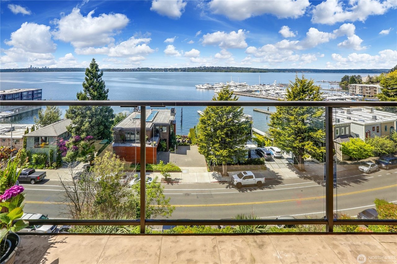 311 2nd Street S Unit: 102