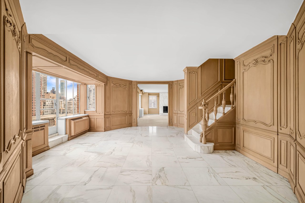140 East 72nd Street