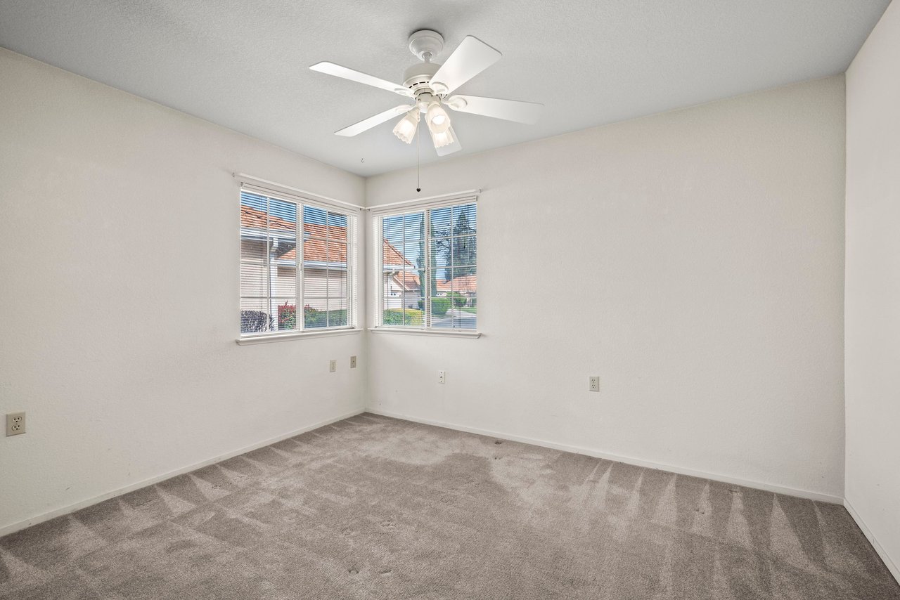 52 Bonaventure Ct