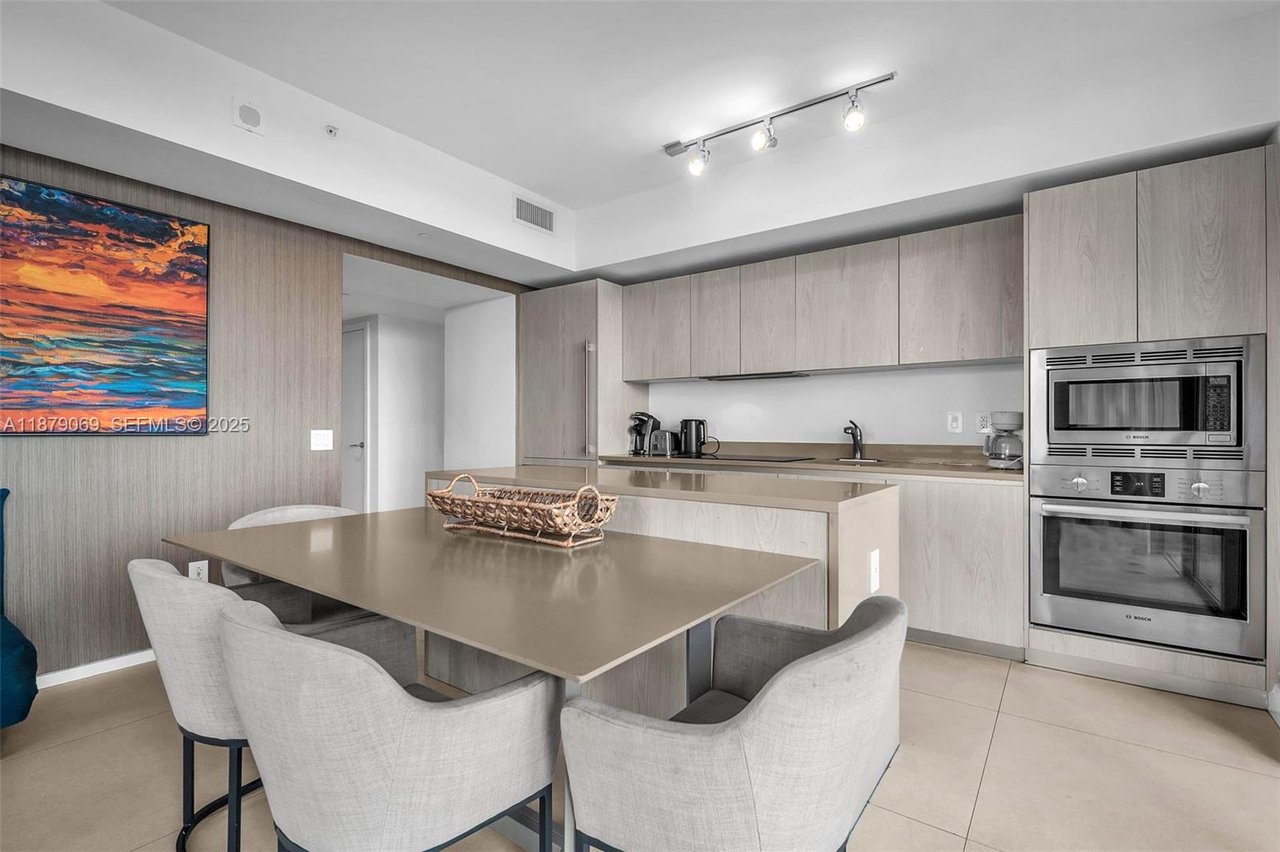 Closed Sale: 4111 S Ocean Drive #1611, Hollywood, FL | Recently Sold Property Holywood, FL