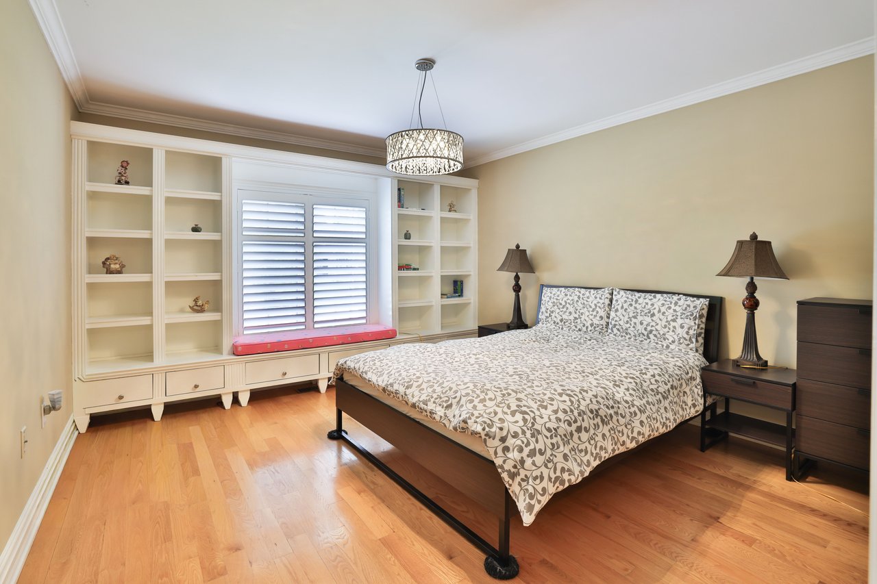 1832 Chesbro Crt
